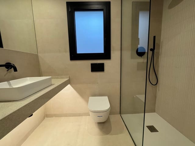 Appartement de 2 chambres à louer à Sant Adrià de Besòs - 1 800 € (Ref: 9270134)