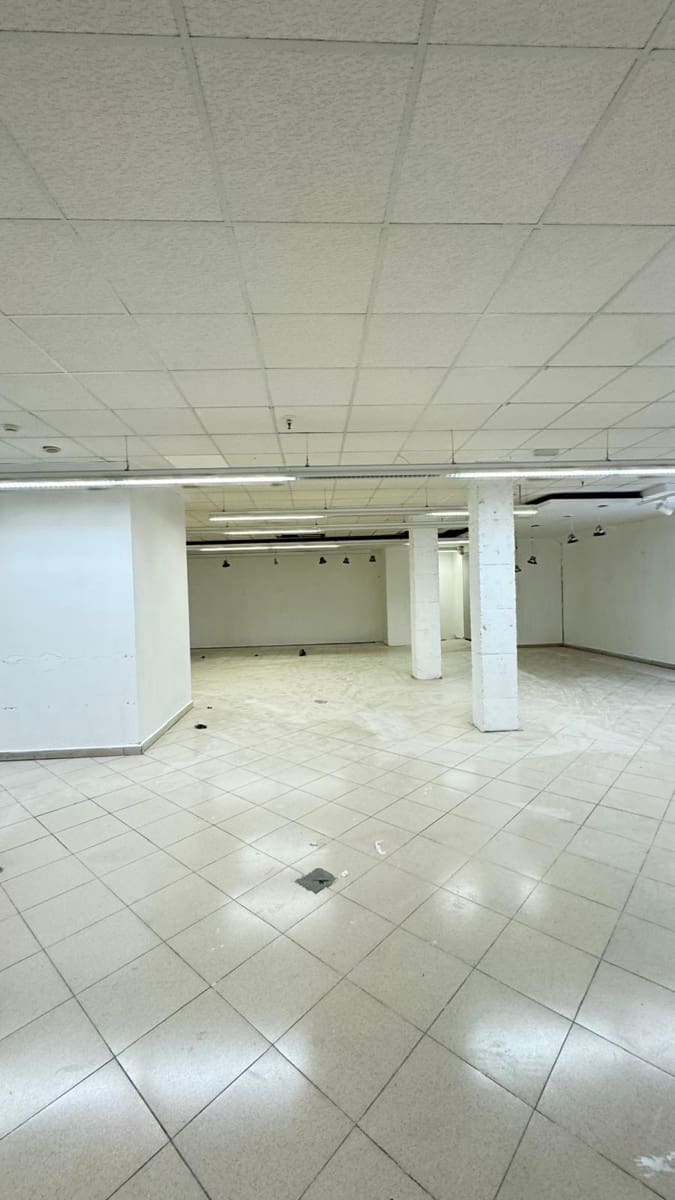 Local Comercial en Vilanova i la Geltrú en alquiler - 15.000 € (Ref: 9270135)