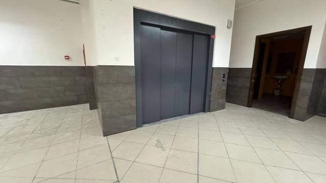 Local Comercial en Vilanova i la Geltrú en alquiler - 15.000 € (Ref: 9270135)