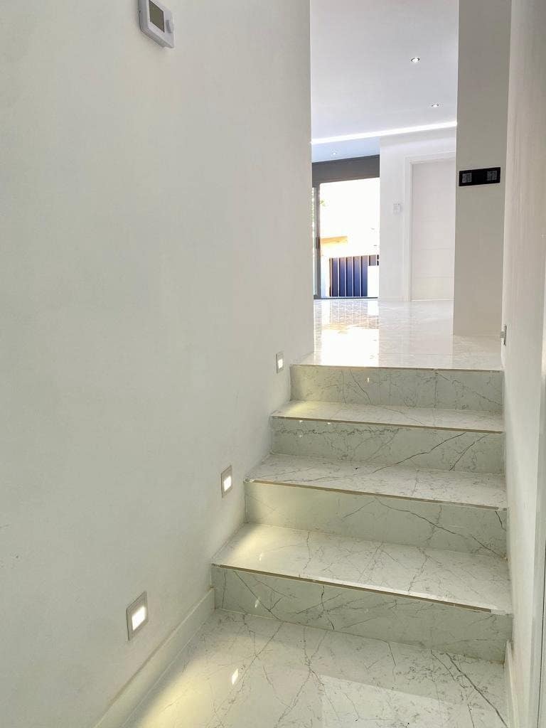 4 soverom Hus til salgs i Sant Just Desvern med garasje - € 1 170 000 (Ref: 9270138)