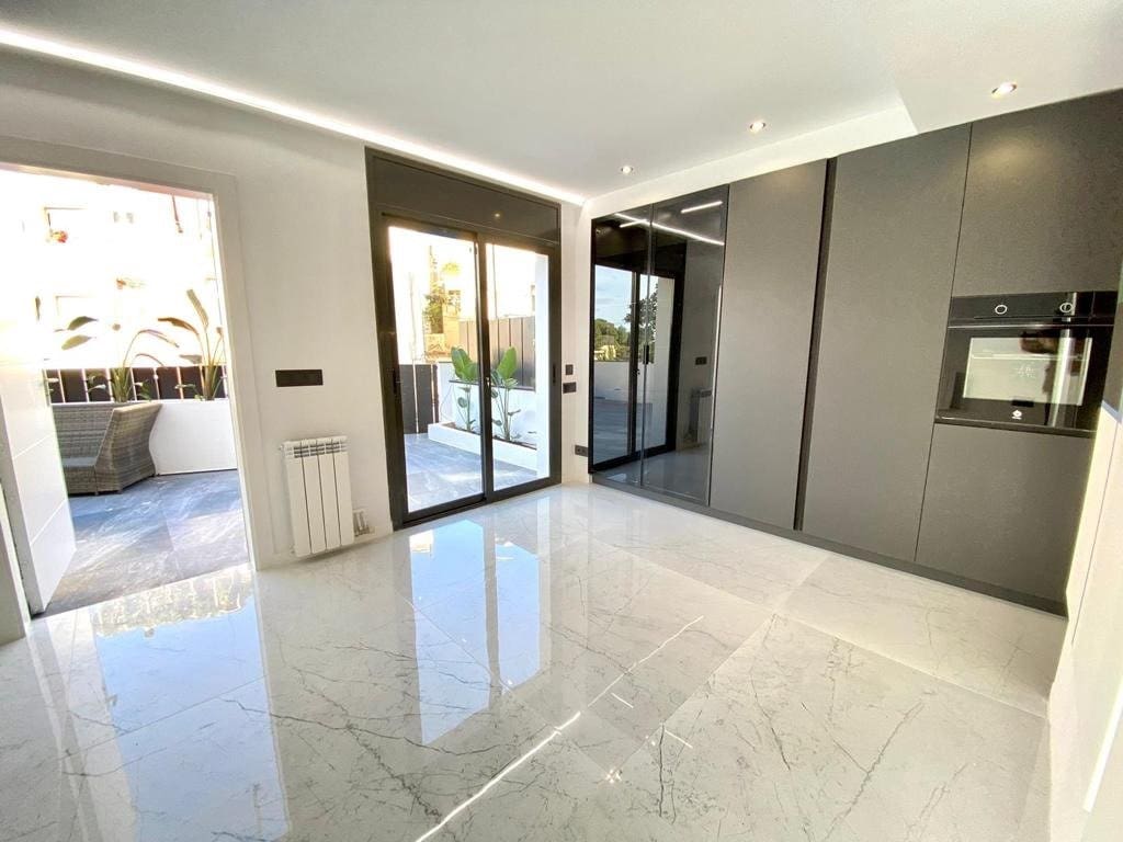 4 chambre Maison de Ville à vendre à Sant Just Desvern avec garage - 1 170 000 € (Ref: 9270138)