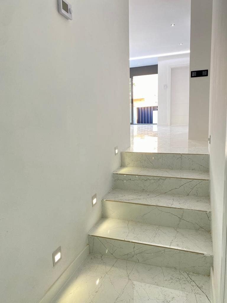 4 chambre Maison de Ville à vendre à Sant Just Desvern avec garage - 1 170 000 € (Ref: 9270138)