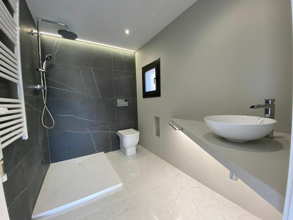 4 chambre Maison de Ville à vendre à Sant Just Desvern avec garage - 1 170 000 € (Ref: 9270138)