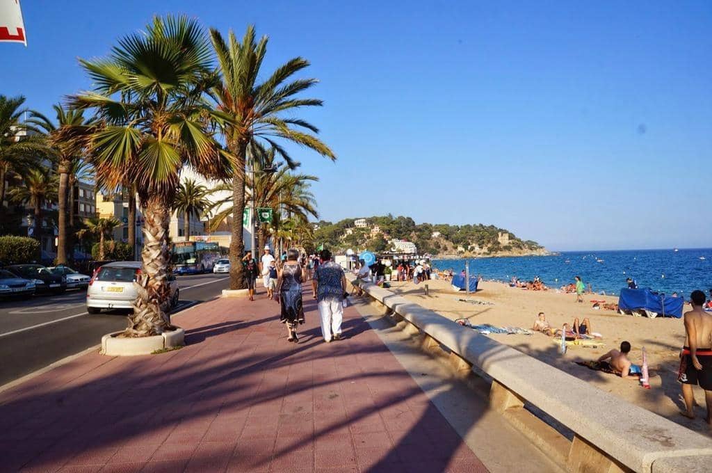 Commercial for sale in Lloret de Mar - € 1,144,000 (Ref: 9270140)