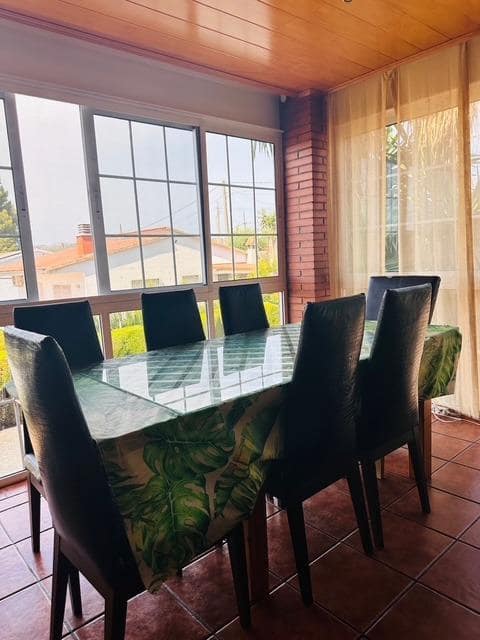 4 quarto Moradia para venda em Castellbisbal com piscina garagem - 650 000 € (Ref: 9270155)