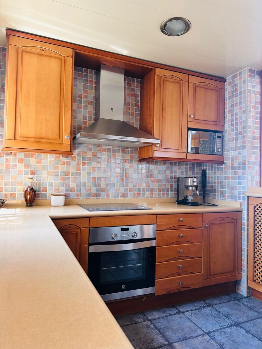 4 quarto Moradia para venda em Castellbisbal com piscina garagem - 650 000 € (Ref: 9270155)