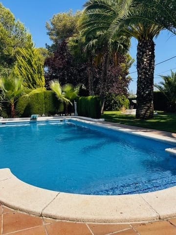 4 soverom Villa til salgs i Castellbisbal med svømmebasseng garasje - € 650 000 (Ref: 9270155)