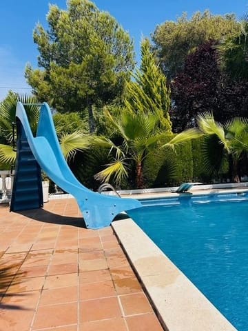 4 soverom Villa til salgs i Castellbisbal med svømmebasseng garasje - € 650 000 (Ref: 9270155)