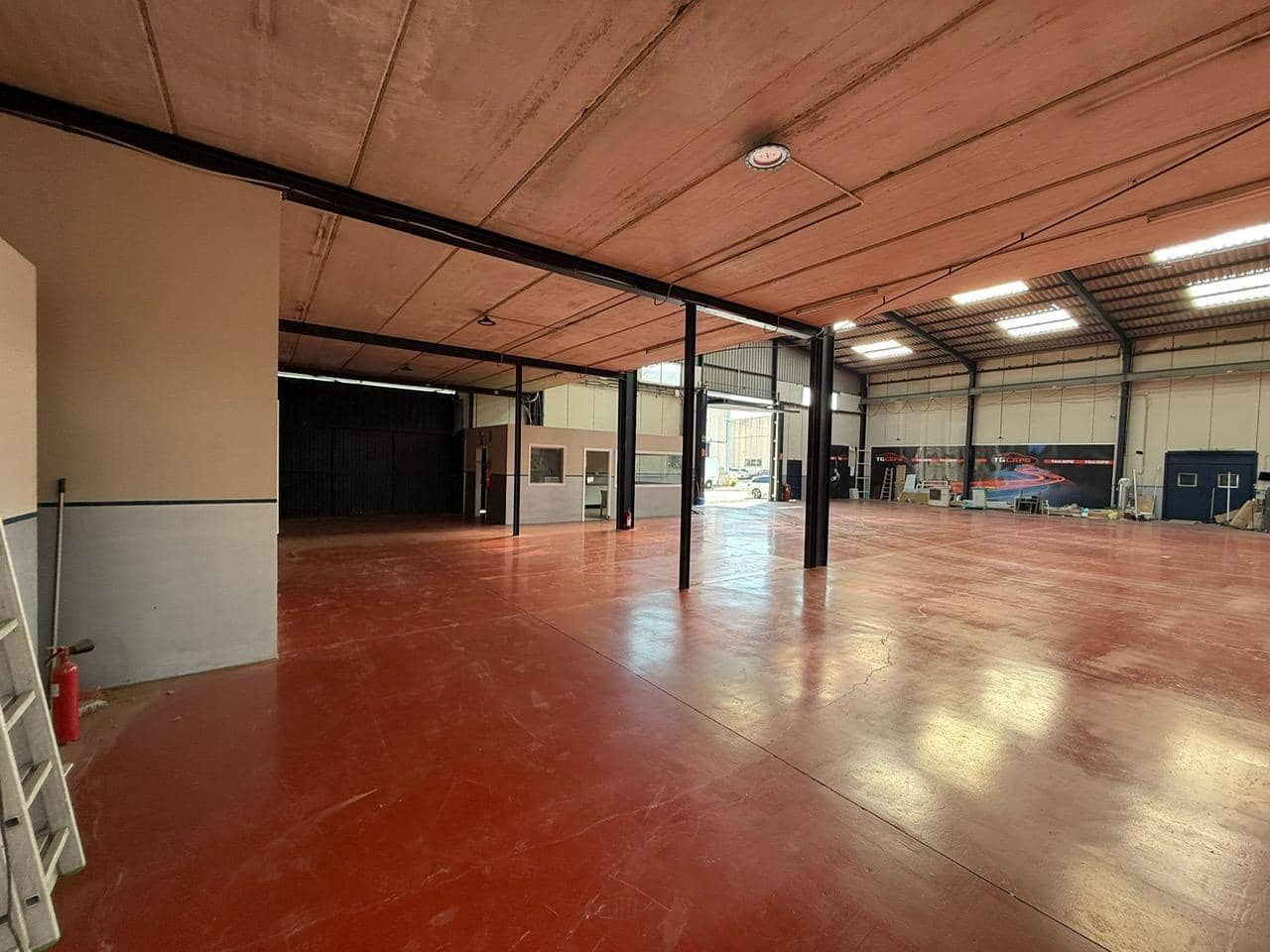 Firma/Unternehmen zu verkaufen in Sant Andreu de la Barca - 1.500.000 € (Ref: 9270157)