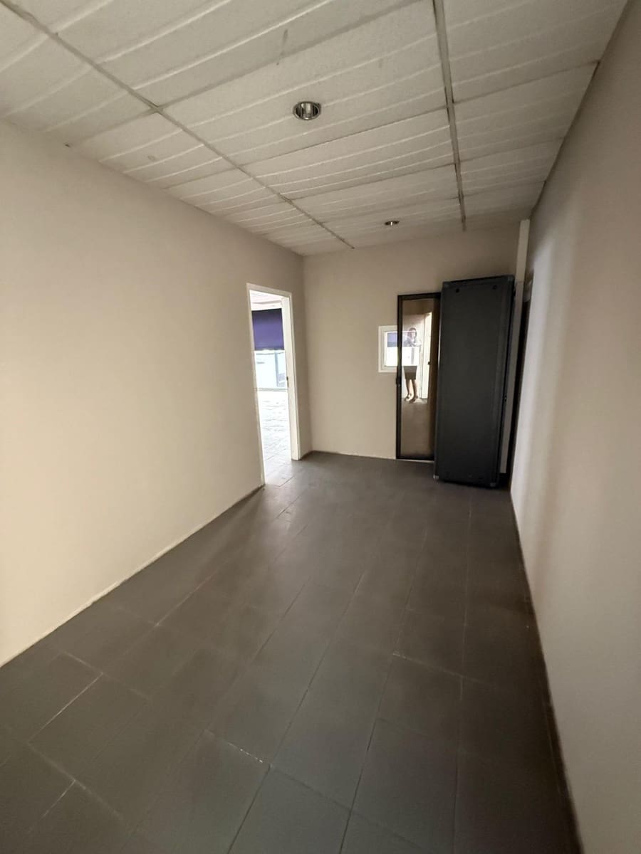 Business for sale in Sant Andreu de la Barca - € 1,500,000 (Ref: 9270157)