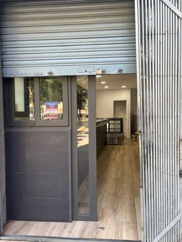 Commercial for sale in Sant Adrià de Besòs - € 149,000 (Ref: 9270158)