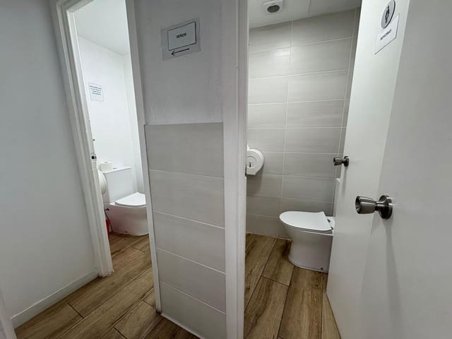 1 soveværelse Erhverv til salg i Sant Adrià de Besòs - € 149.000 (Ref: 9270158)