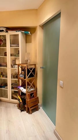 1 soveværelse Lejlighed til salg i Vallcarca i Els Penitents, Barcelona by - € 270.000 (Ref: 9270162)