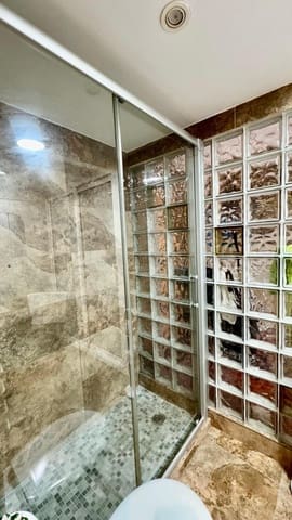 1 soveværelse Lejlighed til salg i Vallcarca i Els Penitents, Barcelona by - € 270.000 (Ref: 9270162)