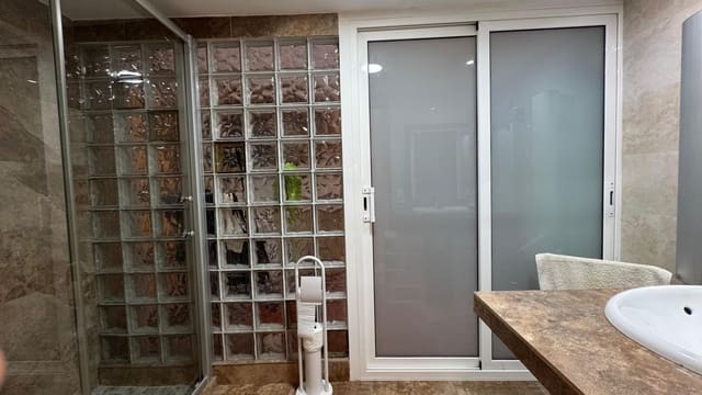 1 soveværelse Lejlighed til salg i Vallcarca i Els Penitents, Barcelona by - € 270.000 (Ref: 9270162)