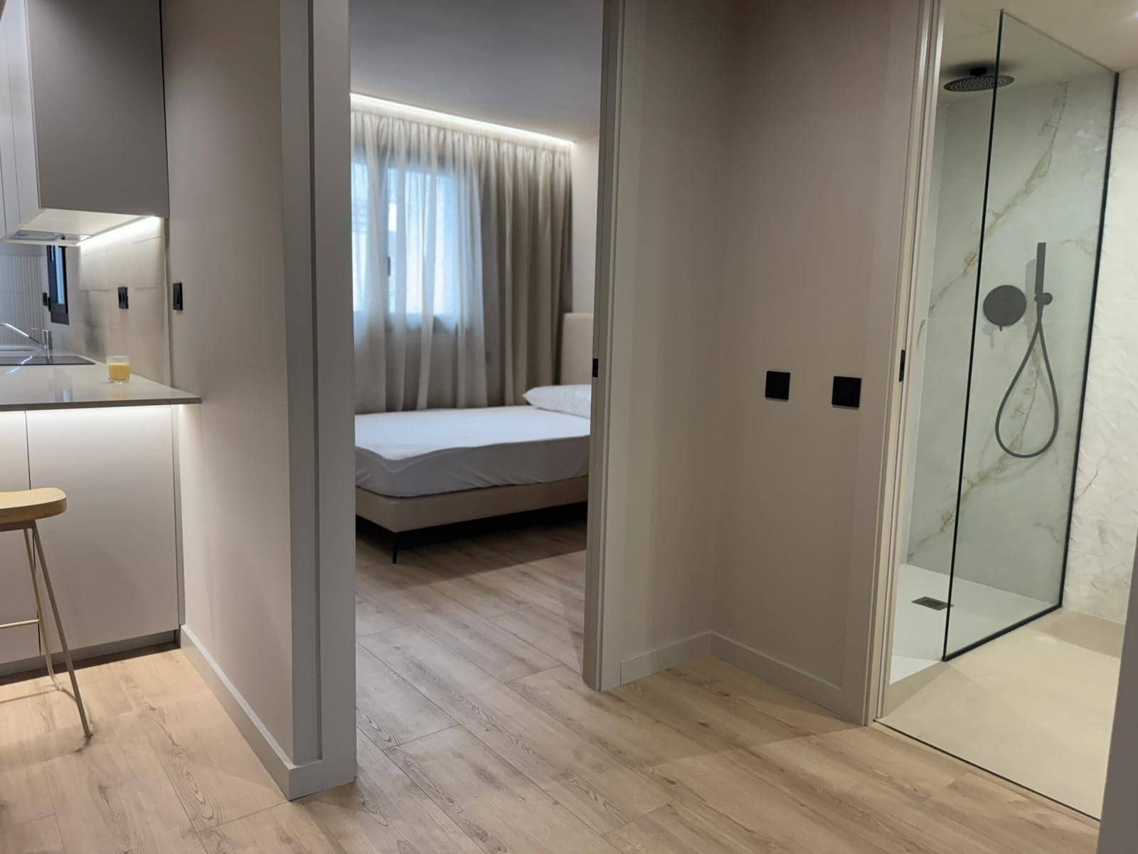 1 soverom Leilighet til leie i Barcelona by - € 1 690 (Ref: 9270165)