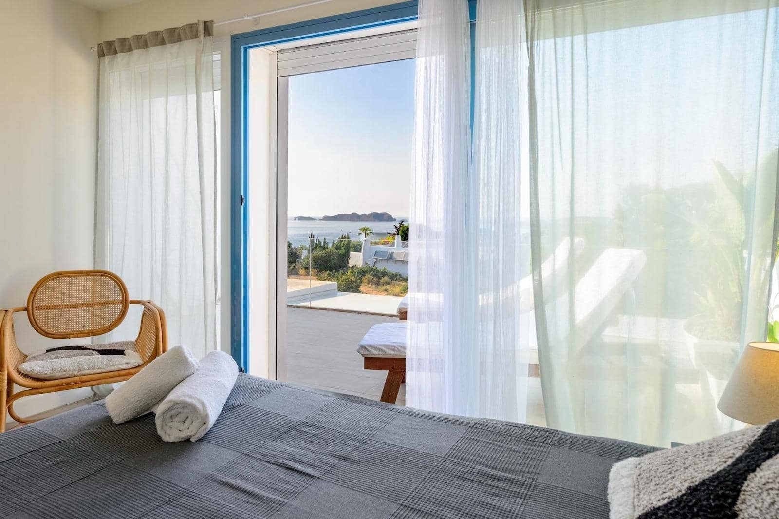 2 soverom Rekkehus til salgs i San Jose / Sant Josep de Sa Talaia med svømmebasseng garasje - € 1 150 000 (Ref: 9270167)