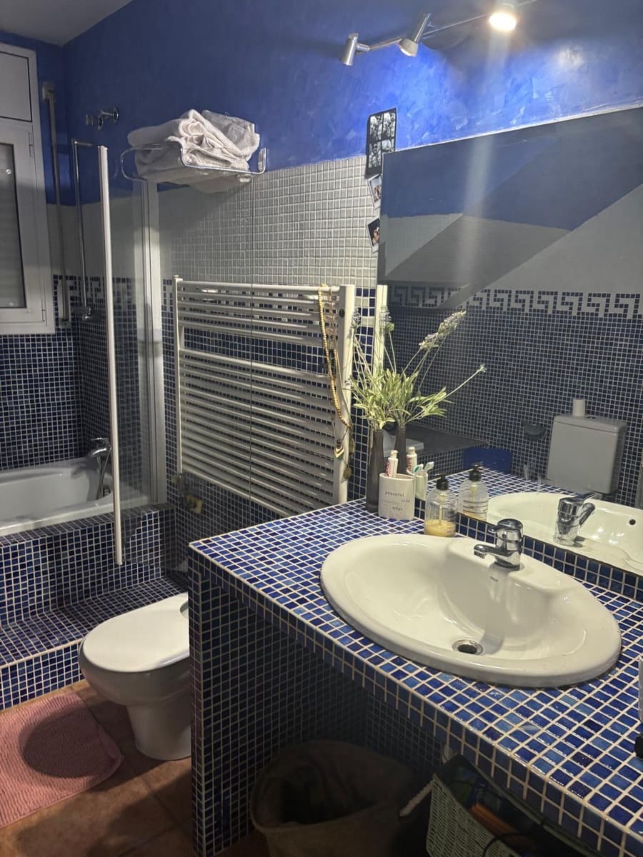 5 chambre Villa/Maison à vendre à Corbera de Llobregat avec piscine garage - 530 000 € (Ref: 9270169)