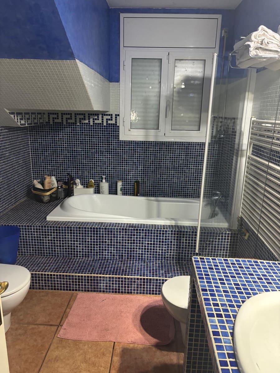 5 Zimmer Villa zu verkaufen in Corbera de Llobregat mit Pool Garage - 530.000 € (Ref: 9270169)