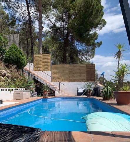 5 sypialnia Willa na sprzedaż w Corbera de Llobregat z basenem garażem - 530 000 € (Ref: 9270169)