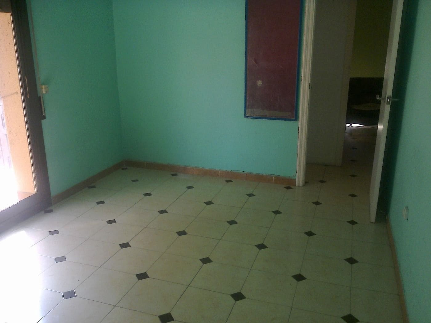 3 bedroom Flat for sale in Badalona - € 157,000 (Ref: 9270170)