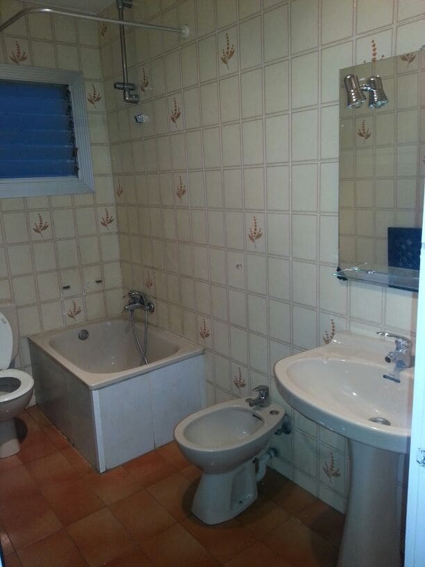 3 bedroom Flat for sale in Badalona - € 157,000 (Ref: 9270170)