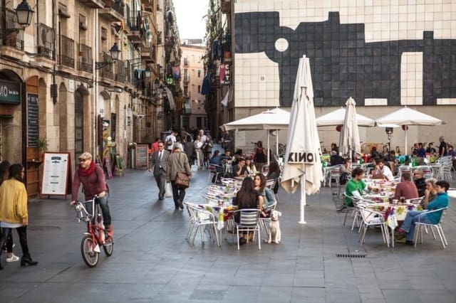 Appartement te koop in El Raval, Barcelona stad - € 2.450.000 (Ref: 9270172)