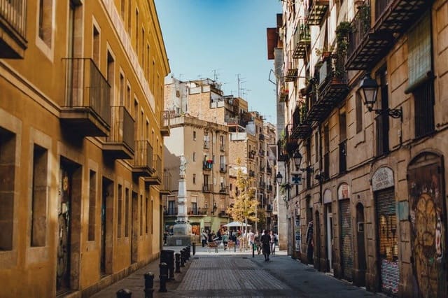Appartement te koop in El Raval, Barcelona stad - € 2.450.000 (Ref: 9270172)