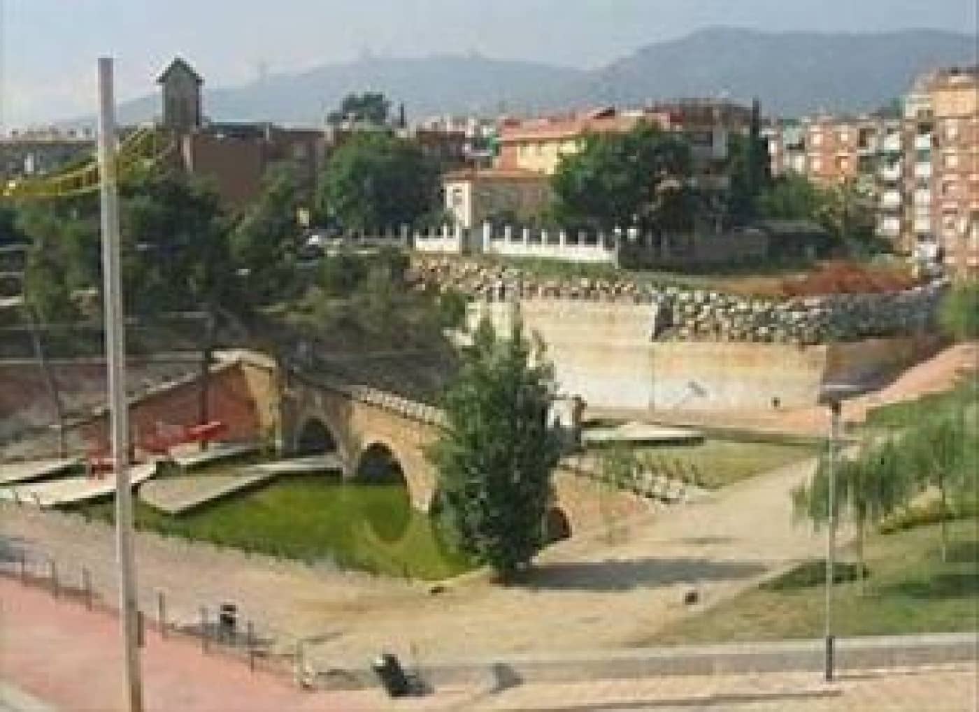 Leilighet til salgs i Les Roquetes - € 670 000 (Ref: 9270179)