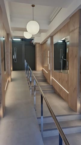 4 sovrum Lägenhet till salu i Sants, Barcelona stad - 275 000 € (Ref: 9270185)