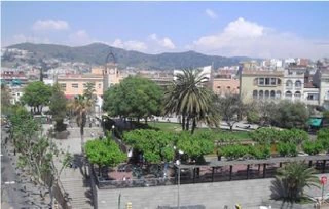 Bauplatz zu verkaufen in Santa Coloma de Gramenet - 165.000 € (Ref: 9270189)
