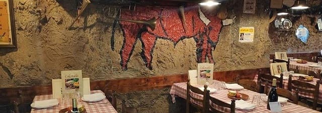 Local Comercial en Porta, Barcelona ciudad en alquiler - 4.000 € (Ref: 9270194)