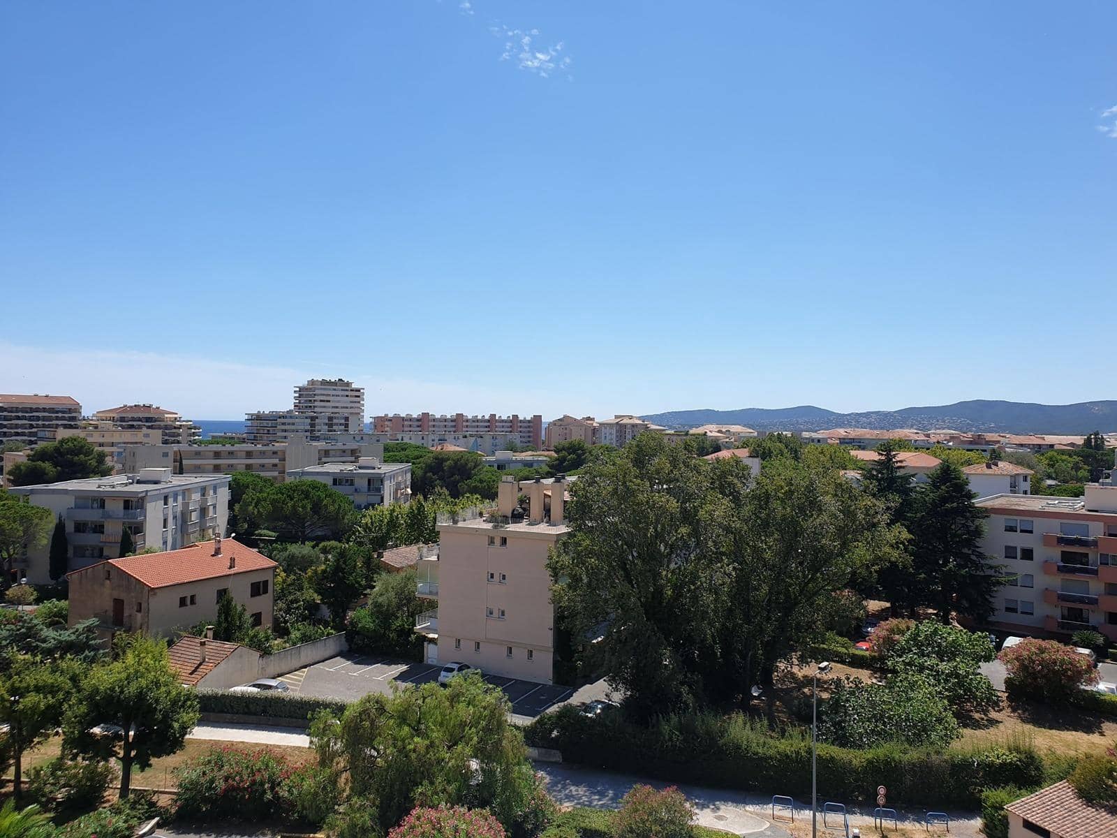 6 bedroom Villa for sale in Sant Just Desvern with pool garage - € 1,144,000 (Ref: 9270195)