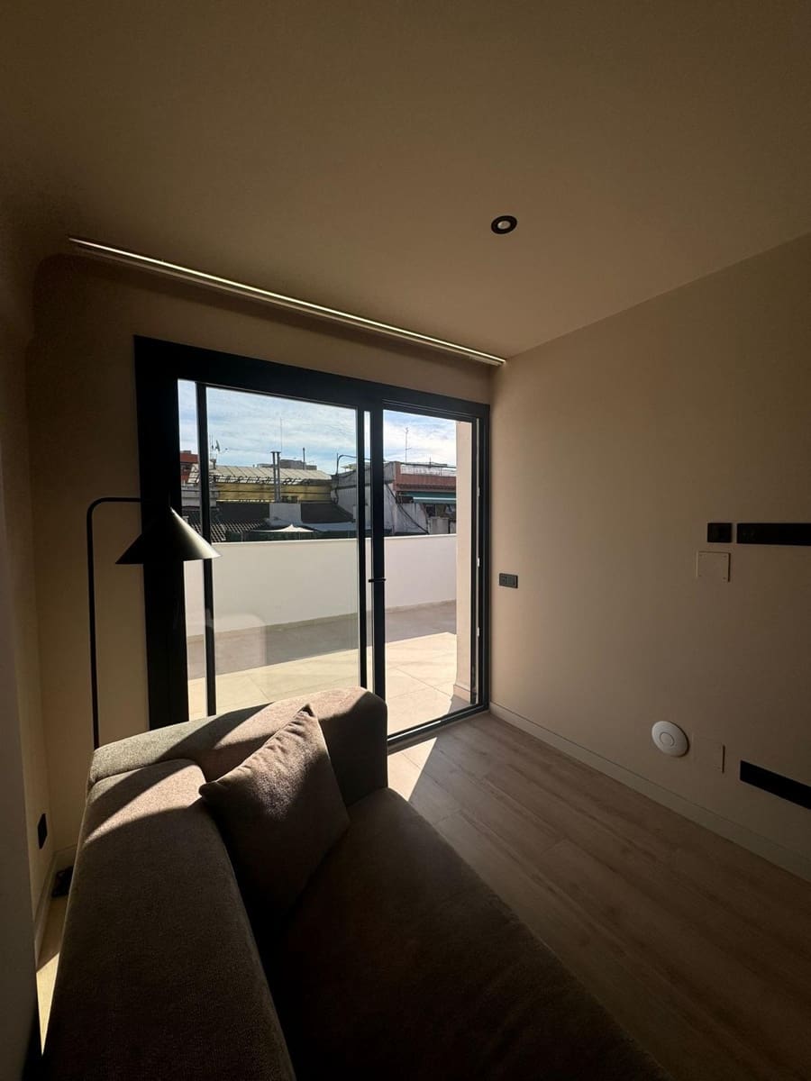 21 Zimmer Apartment zu verkaufen in Santa Coloma de Gramenet mit Garage - 3.800.000 € (Ref: 9270199)