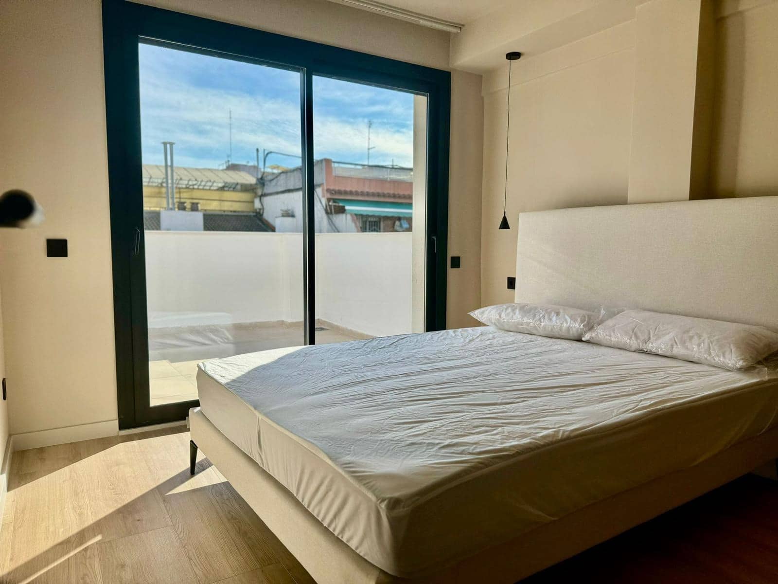 21 makuuhuone Huoneisto myytävänä paikassa Santa Coloma de Gramenet mukana 
autotalli - 4 000 000 € (Ref: 9270199)