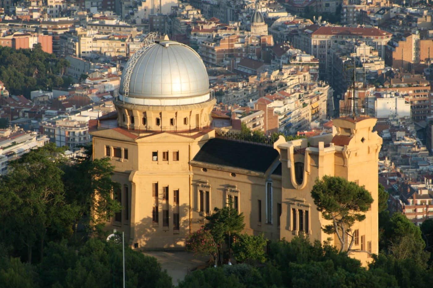 Bedrijf te koop in Barcelona stad - € 1.500.000 (Ref: 9270205)