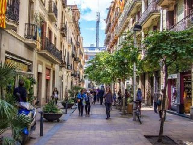 Appartement te koop in La Vila de Gràcia, Barcelona stad - € 1.400.000 (Ref: 9270206)