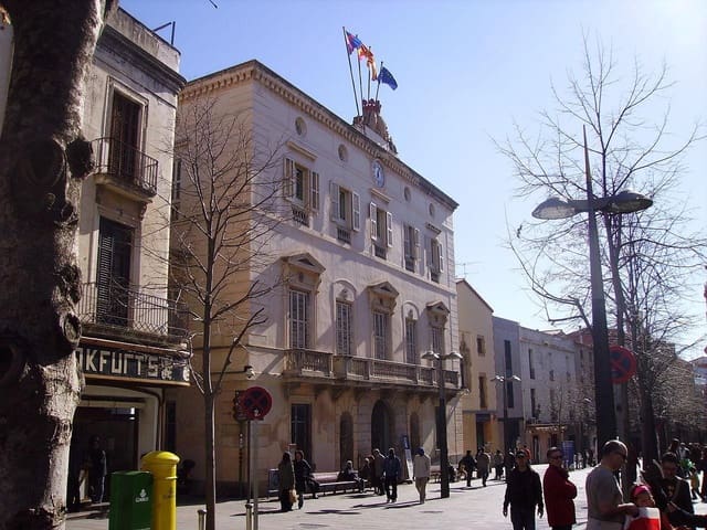 Guesthouse/B & B for sale in Mataró - € 475,000 (Ref: 9308478)