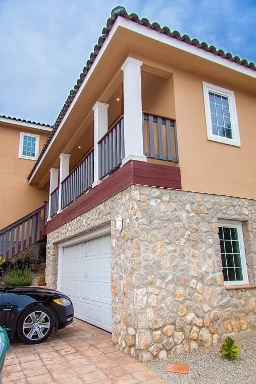 4 bedroom Villa for rent in Olivella with pool garage - € 3,400 (Ref: 9561743)