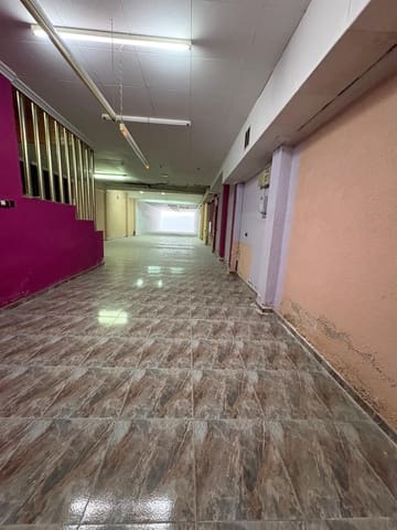 Comercial para arrendar em Santa Coloma de Gramenet - 1 100 € (Ref: 9565203)