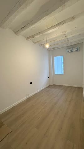 Piso de 3 habitaciones en Barcelona ciudad en venta - 550.000 € (Ref: 9591225)