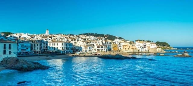 Działka budowlana na sprzedaż w Calella - 1 550 000 € (Ref: 9596084)