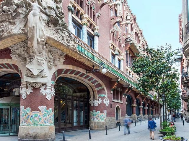 2 makuuhuone Asunto myytävänä paikassa El Barri Gòtic, Barcelona kaupunki - 390 000 € (Ref: 9596085)