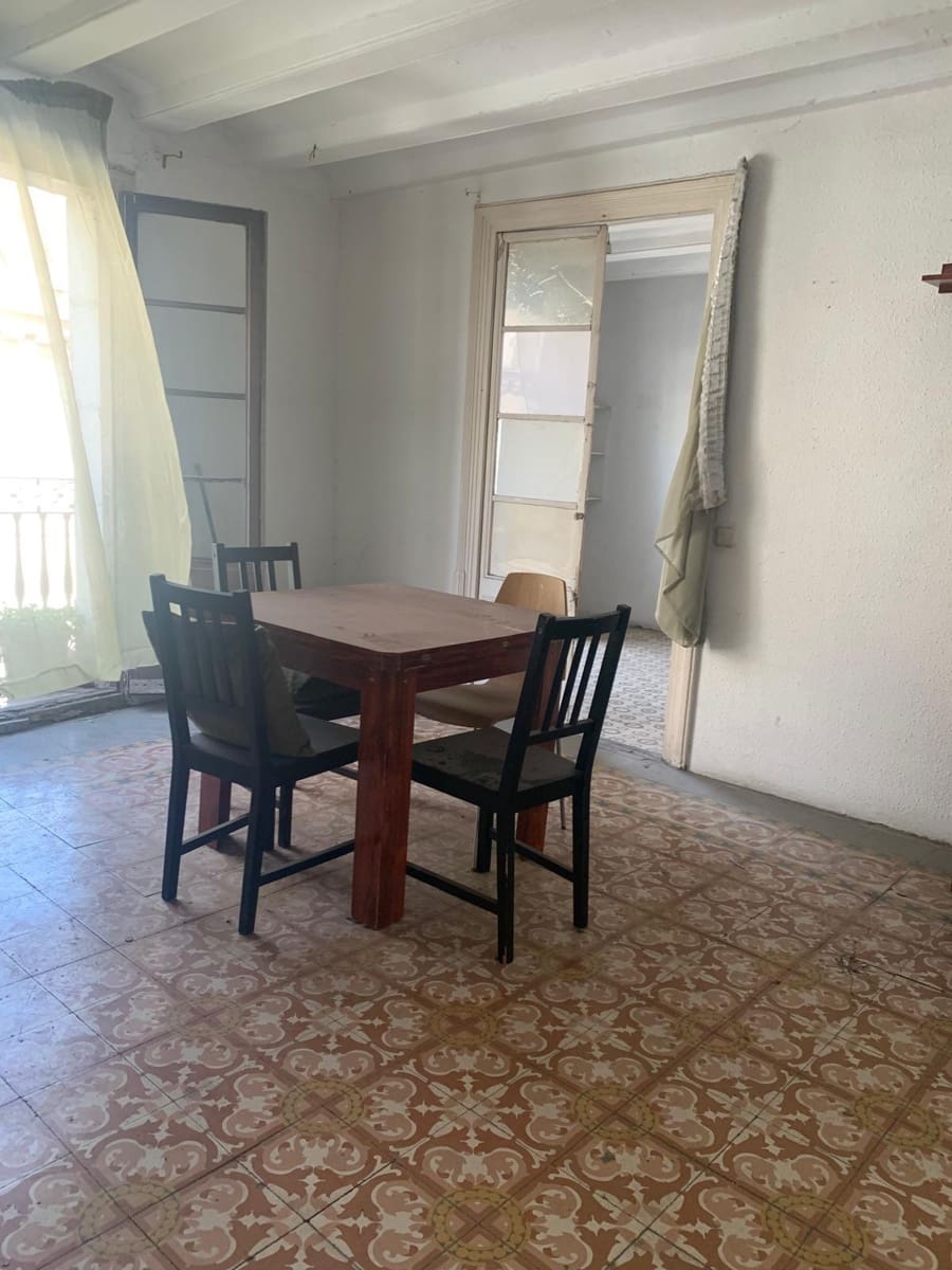 4 quarto Apartamento para venda em Barcelona cidade - 649 000 € (Ref: 9608023)