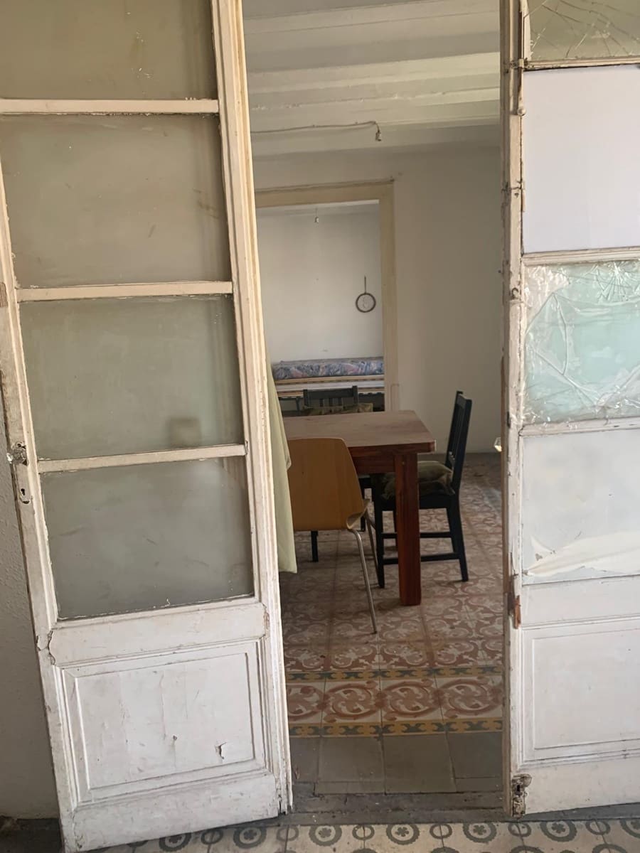 4 quarto Apartamento para venda em Barcelona cidade - 649 000 € (Ref: 9608023)