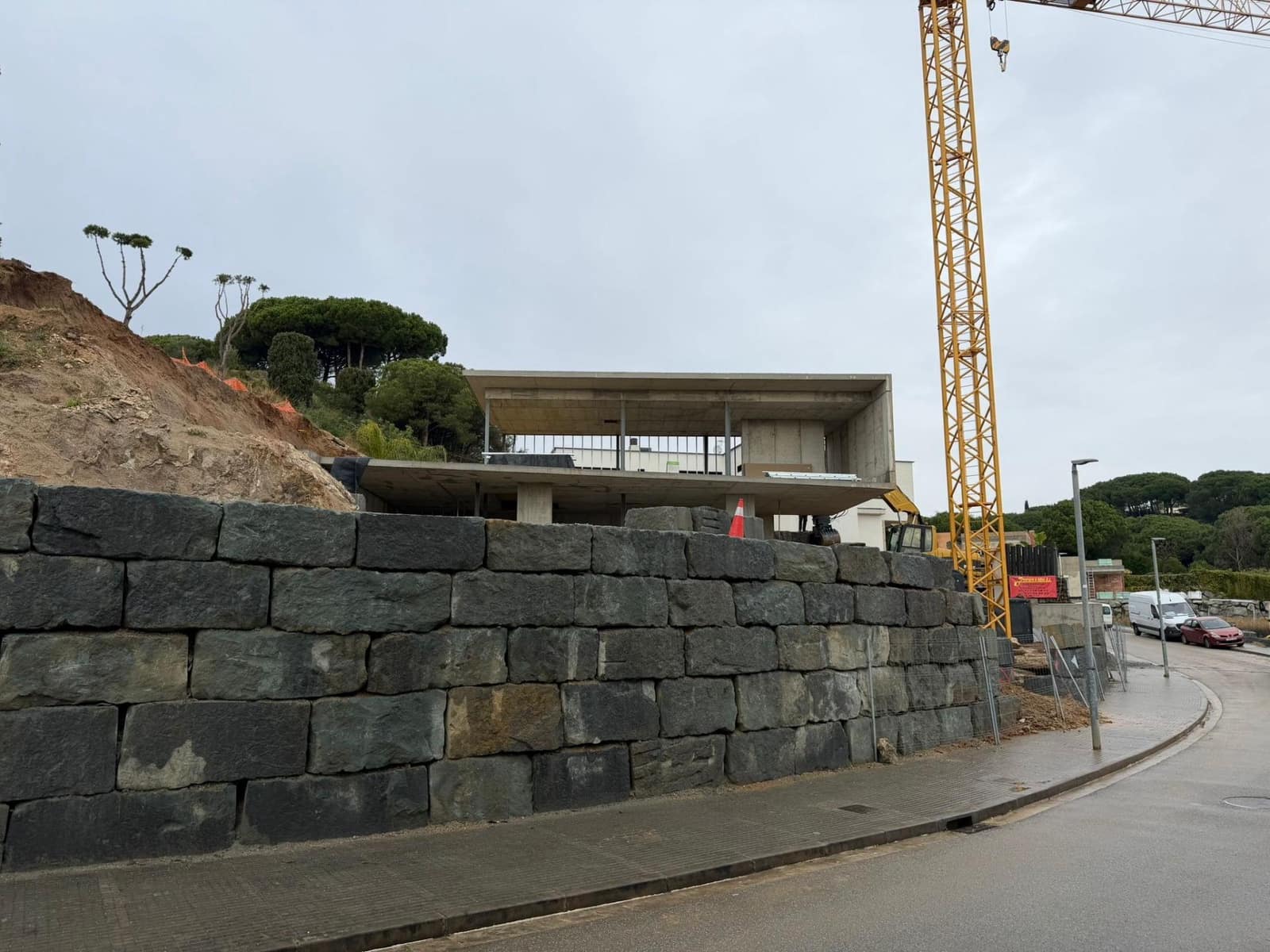 4 makuuhuone Huvila myytävänä paikassa Sant Vicenc de Montalt mukana uima-altaan 
autotalli - 1 890 000 € (Ref: 9634196)