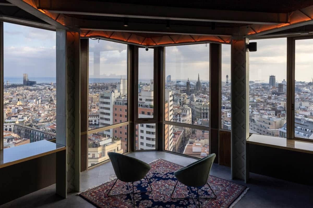 Kontor til salgs i Barcelona by - € 622 000 (Ref: 9634197)