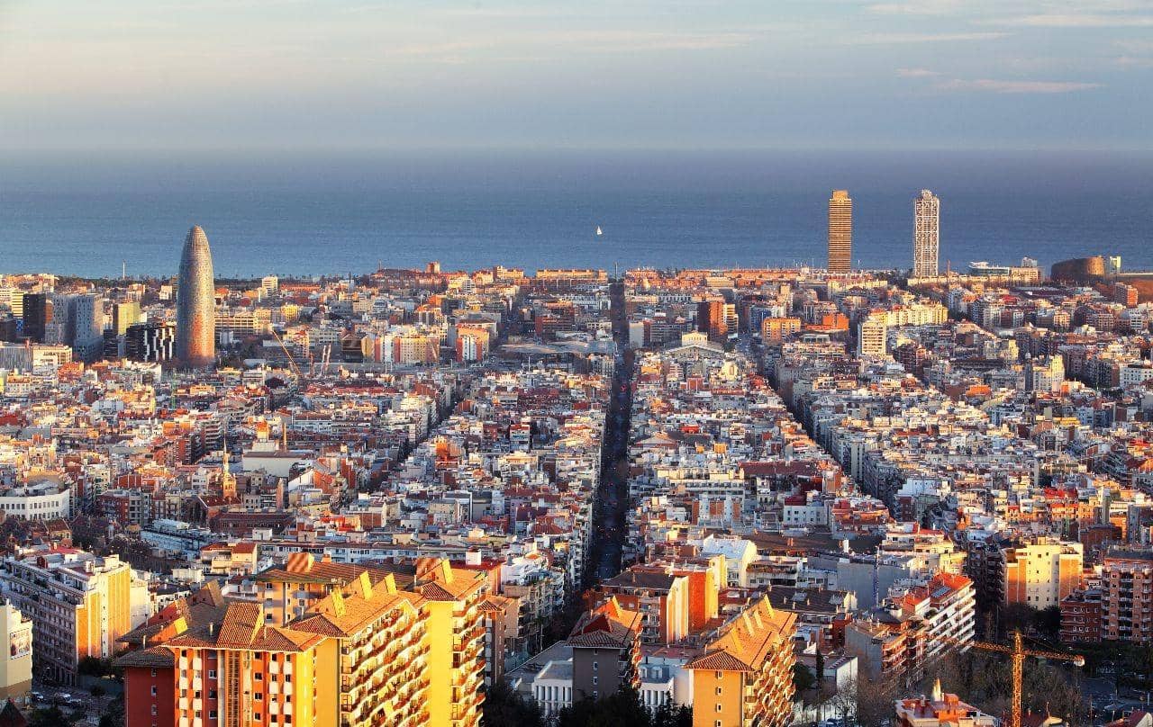 21 makuuhuone Hotelli myytävänä paikassa Barcelona kaupunki - 5 000 000 € (Ref: 9674167)