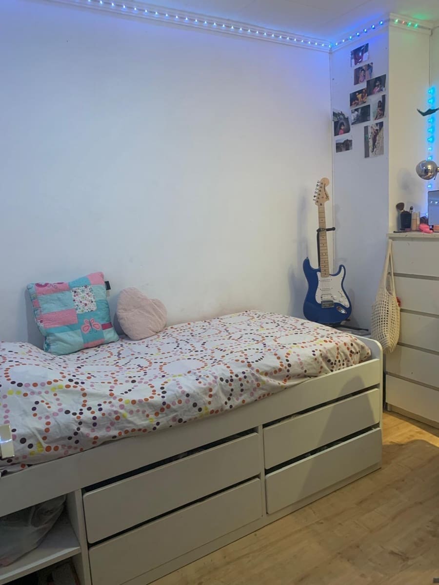 3 bedroom Flat for sale in Barcelona city with garage - € 410,000 (Ref: 9721656)