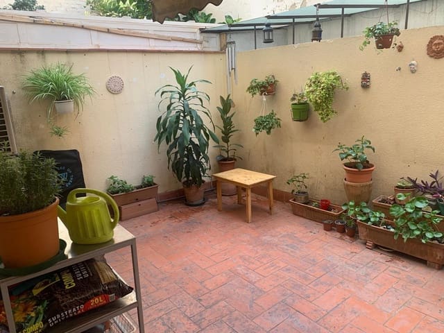 3 slaapkamer Flat te koop in Hostafrancs, Barcelona stad met garage - € 410.000 (Ref: 9721656)